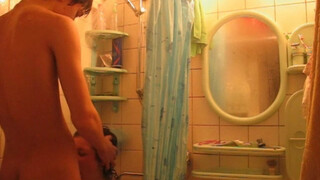 Русские молодожены красиво трахаются в ванной для частного видео