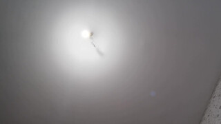 Разноображивают свою скучную семейную жизнь
